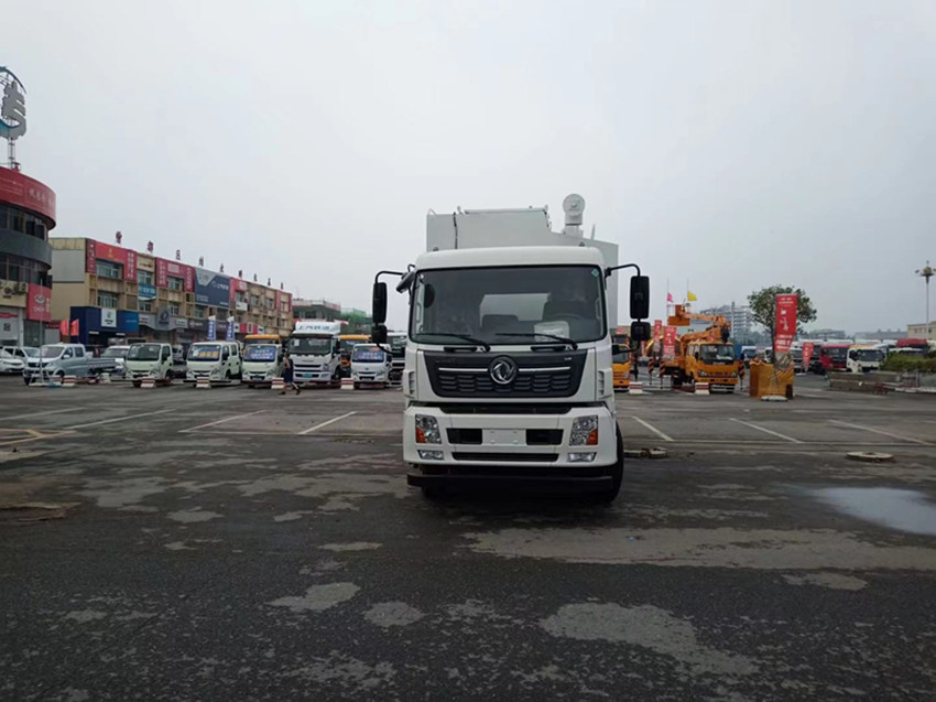 �|�L(f��ng)���\С���S����300�R����30����ɢ�b����\(y��n)ݔ܇