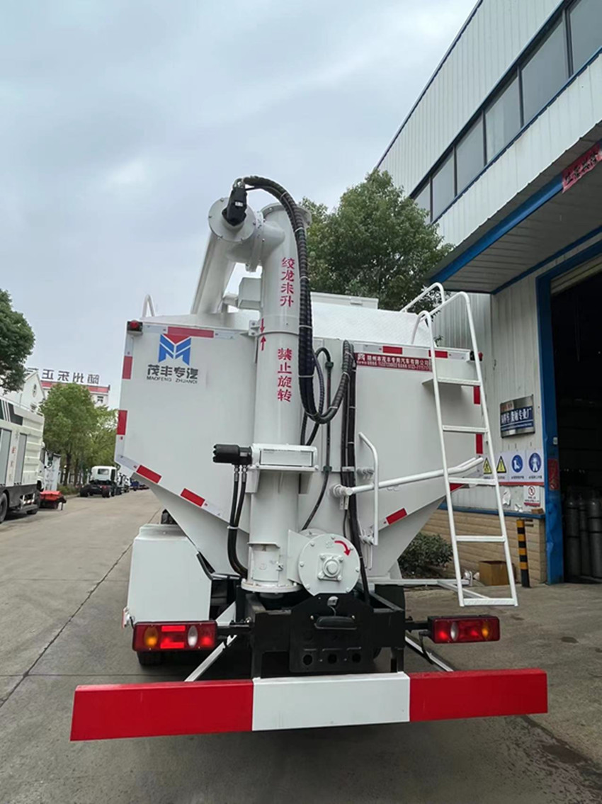 �|�L�A��T3ɢ�b����\ݔ܇